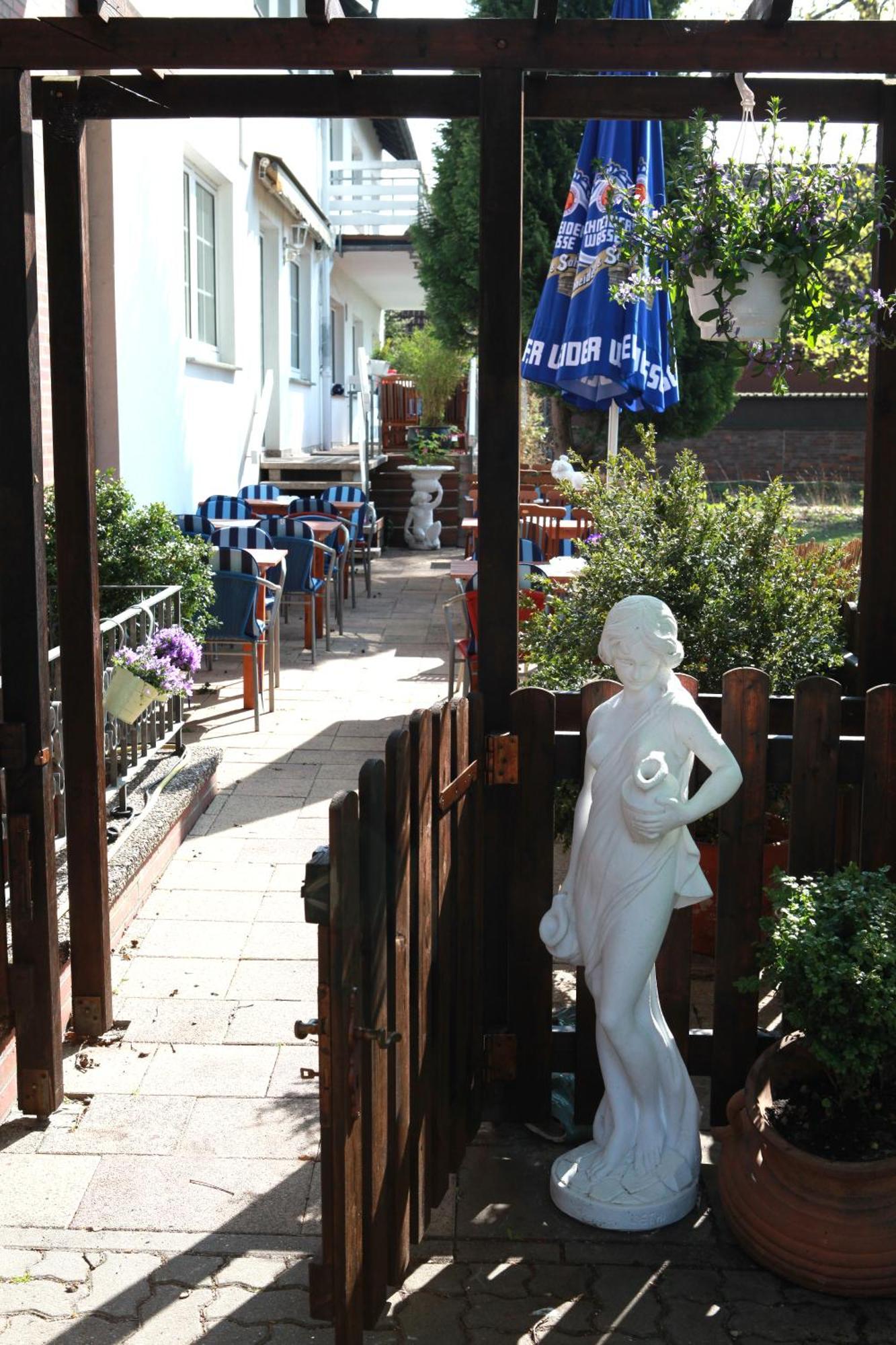 Hotellerie Gasthaus Schubert Garbsen Buitenkant foto