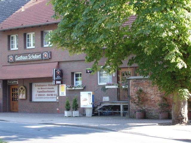 Hotellerie Gasthaus Schubert Garbsen Buitenkant foto