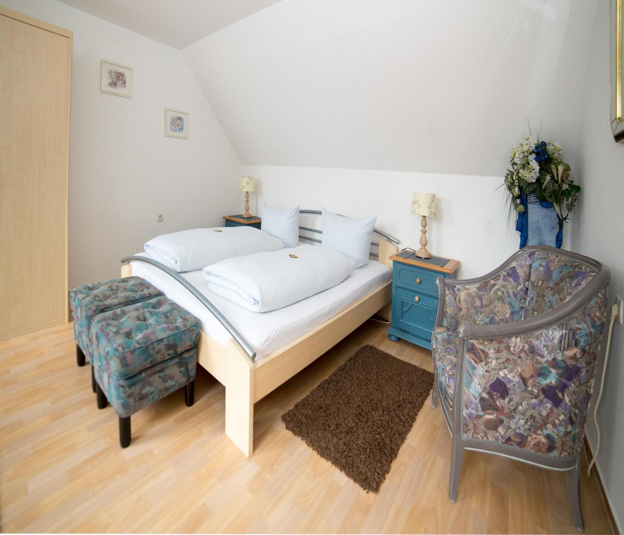 Hotellerie Gasthaus Schubert Garbsen Buitenkant foto